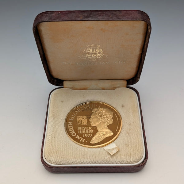 1977年  英国エリザベス2世女王 シルバージュビリー 純銀&金メッキメダル Birmingham&Mint ケーツ付